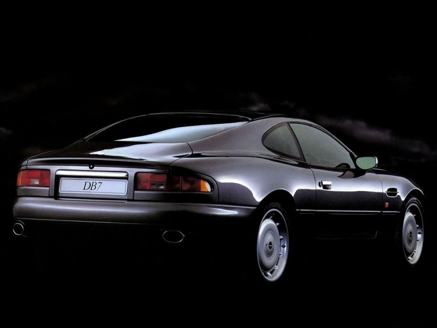  Aston Martin DB7 1994 года  (фото 18 из 19)